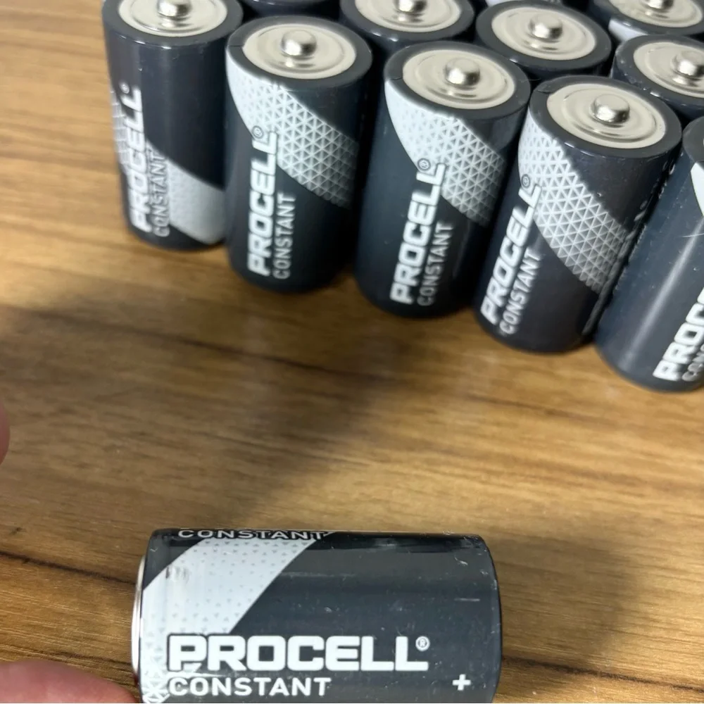 24 Procell by Duracell Alkaline C Batteries, [150V] New